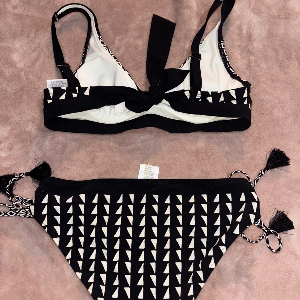 Lands' End Black and White Bikini Set - Picture 6 of 6